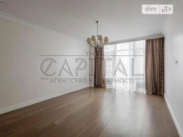 For sale 3-room apartment 136 sq. m on Saperne Pole st. 3 • ID 346