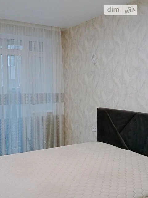 Оренда 2-кімнатної квартири 78 м², Перемоги просп., 109А