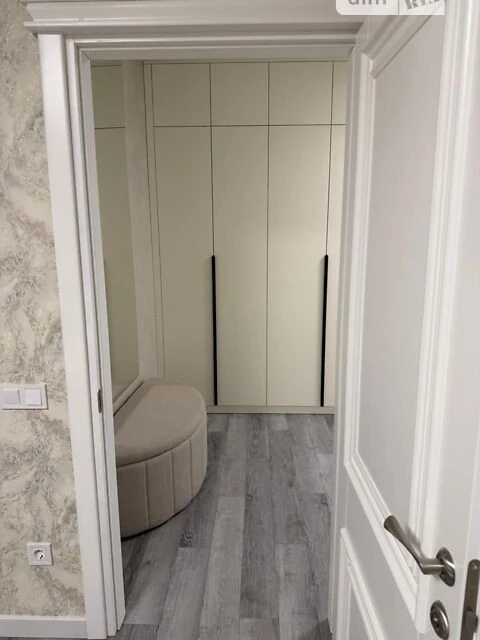Оренда 2-кімнатної квартири 78 м², Перемоги просп., 109А