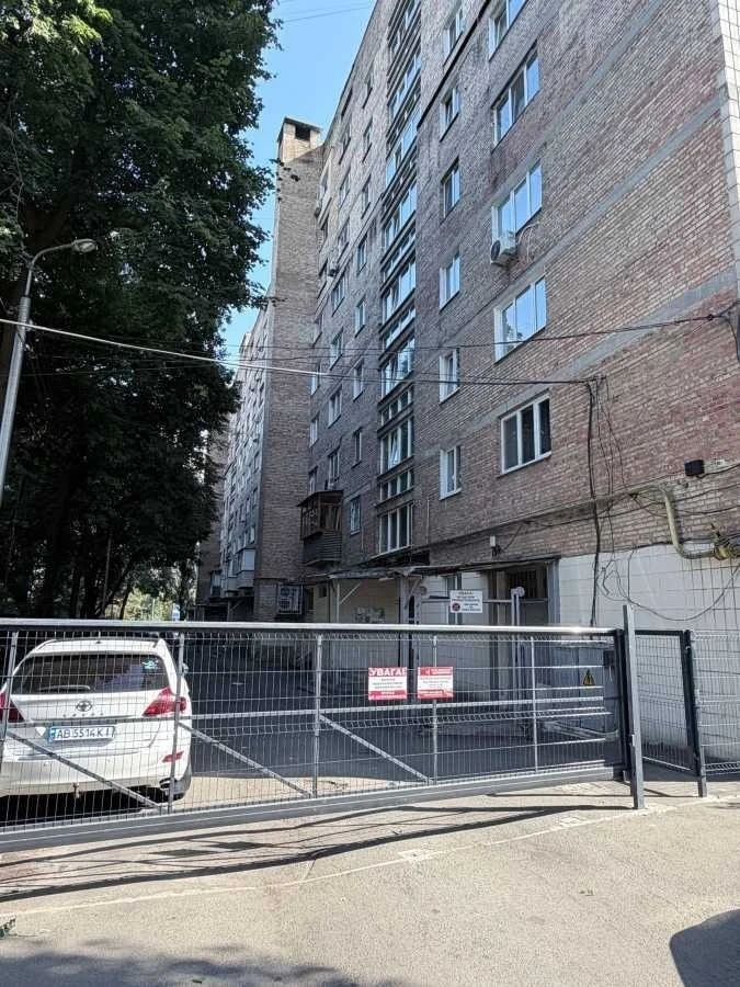 Оренда 3-кімнатної квартири 60 м², Загоревская, 3/15а