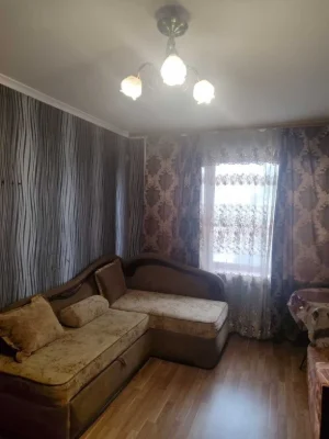Оренда 3-кімнатної квартири 61 м², Зодчих вул.