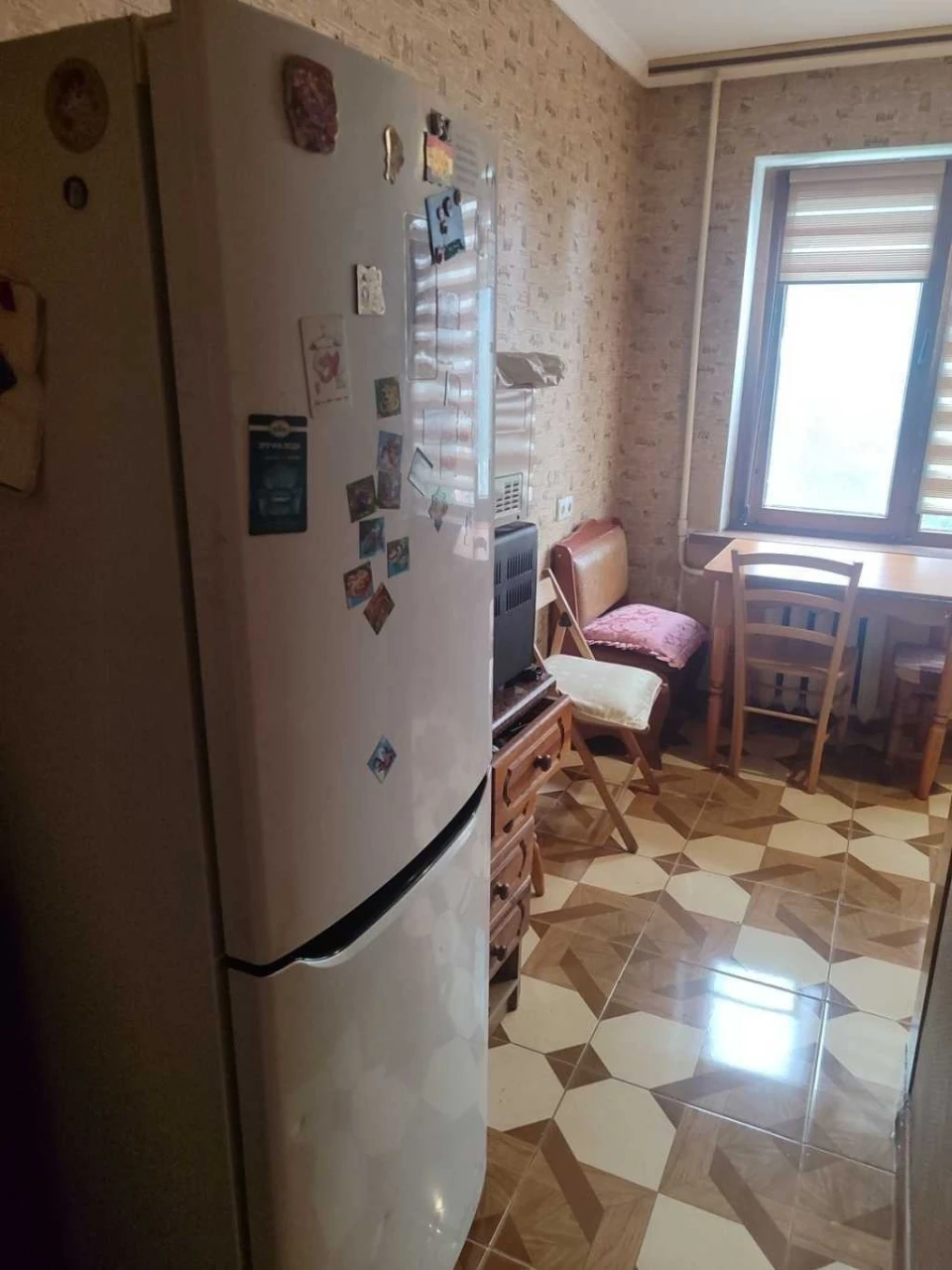 Оренда 3-кімнатної квартири 61 м², Зодчих вул.
