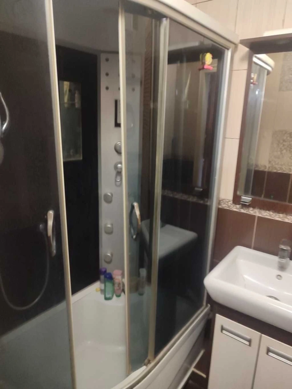 Оренда 3-кімнатної квартири 61 м², Зодчих вул.
