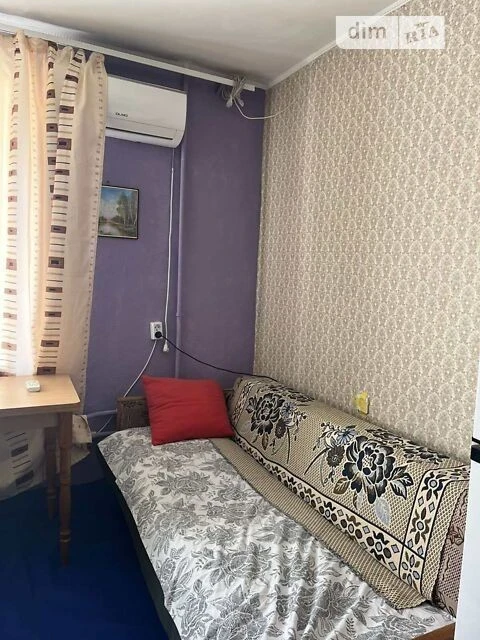 Здам в оренду кімнату на вул. Героїв Дніпра 30 довгостроково