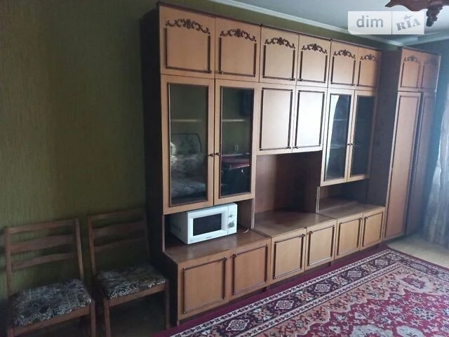 Здам в оренду кімнату на вул. Ігоря Юхновського 28 довгостро