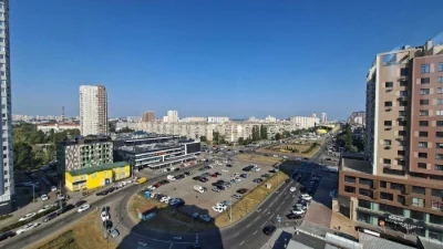 Оренда 2 к., Оболонська пл., 2 (Кукурудза). Видова