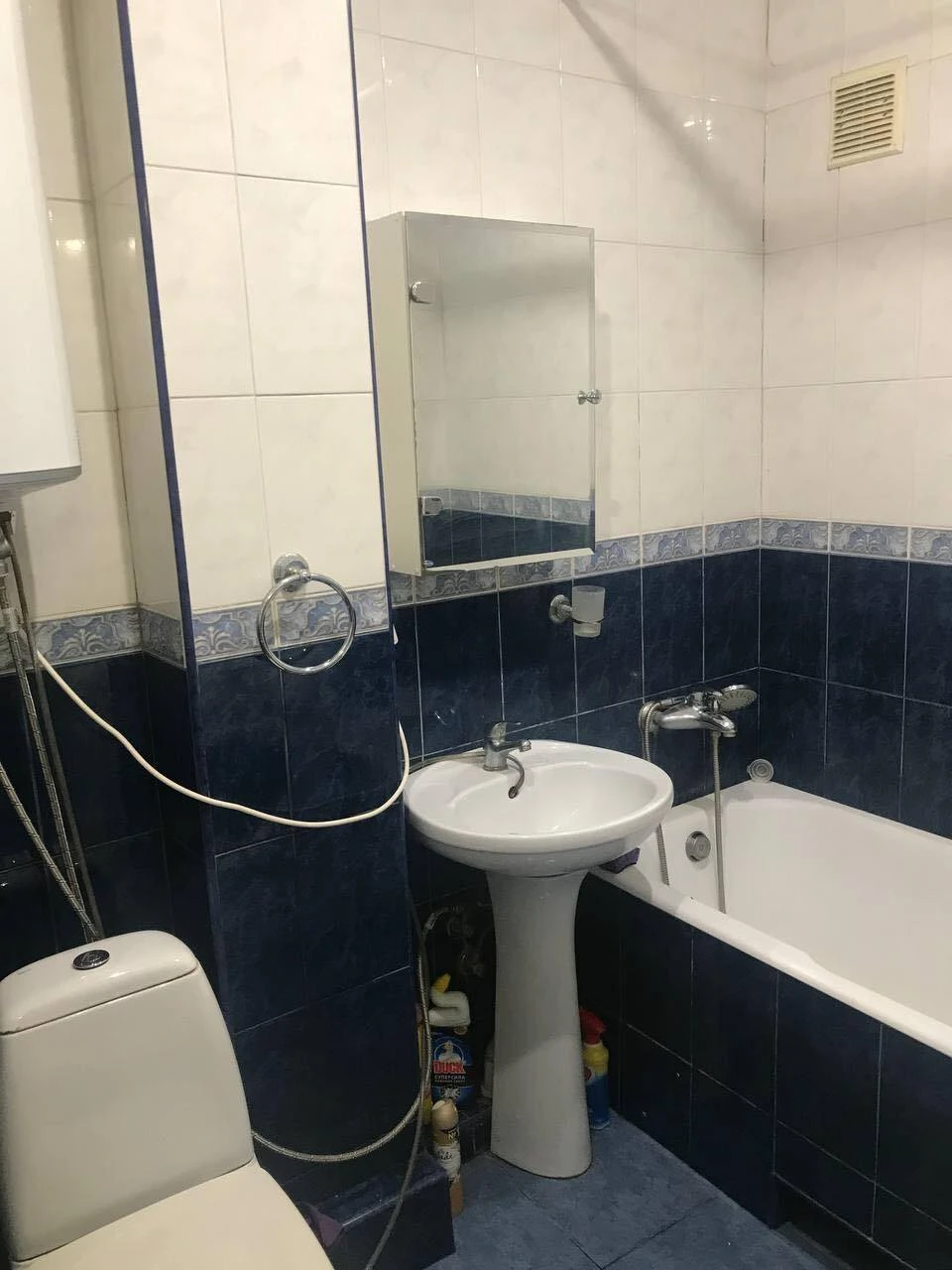 Аренда 2-комнатной квартиры 47 м², Василия Тютюнника ул., ул