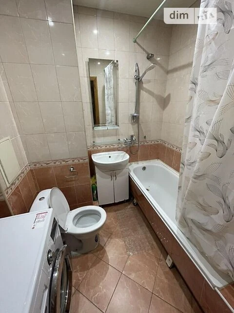 Довготривала оренда 1к квартири на вул. Драгоманова 1К • ID