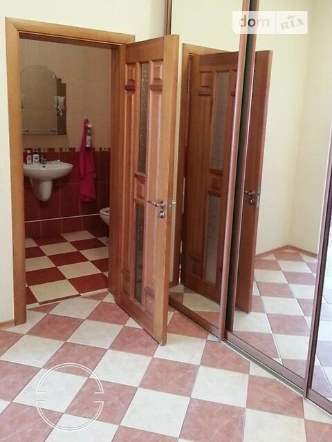 Довготривала оренда 1к квартири на вул. Дмитрівська 69 • ID