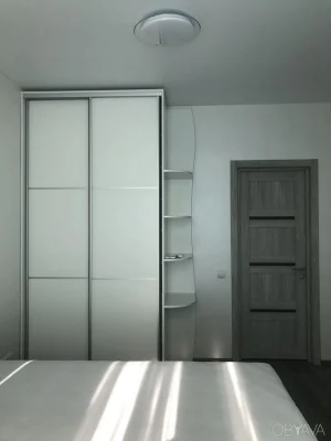 Драгоманова 2