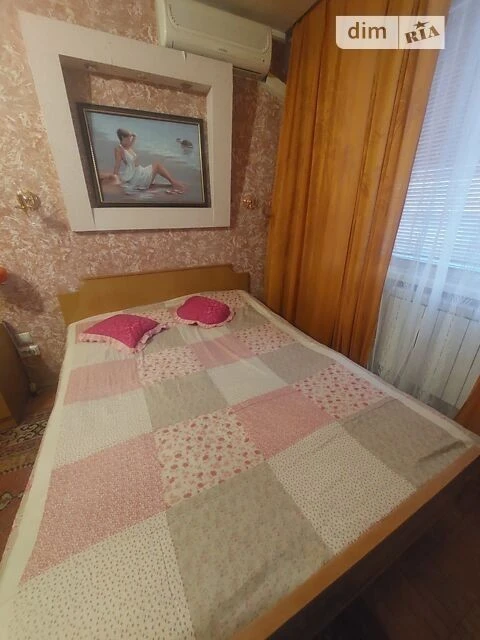 Здам в оренду кімнату на вул. Андрія Мельника 14Г довгострок