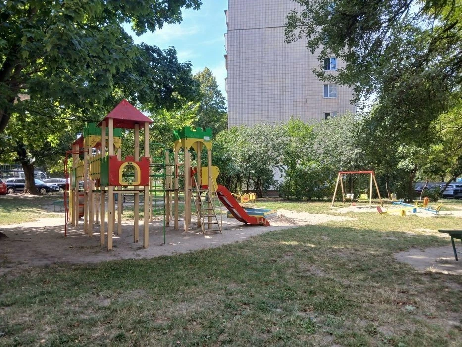 Здається 2х кімнатна квартира Вахтанга Кікабідзе, (Булгакова