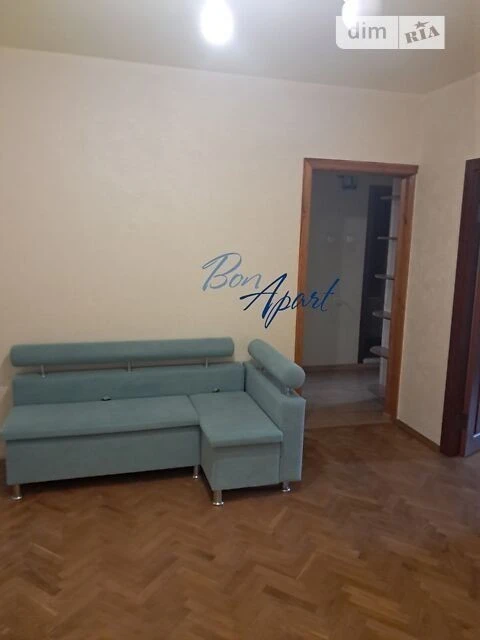 Довготривала оренда 3к квартири на вул. Ахматової Анни 4 • I