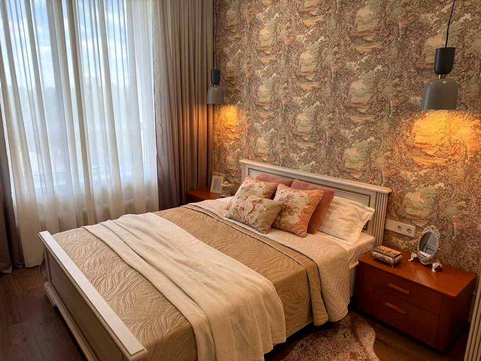 Apartment. Dnipro, Zoryany Blvd.