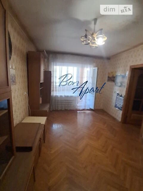 Довготривала оренда 3к квартири на вул. Ахматової Анни 4 • I