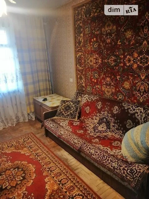 Здам в оренду кімнату на вул. Світлицького 19 довгостроково