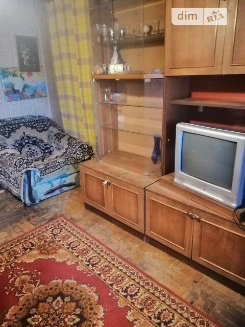 Здам в оренду кімнату на вул. Світлицького 19 довгостроково