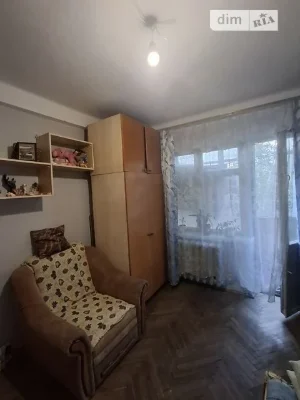 Здам в оренду кімнату на вул. Кубанської України довгостроко
