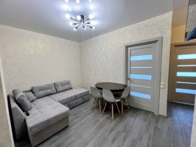 Сдам квартиру в ЖК Баговутівський, 70 кв. м 700 у. о.