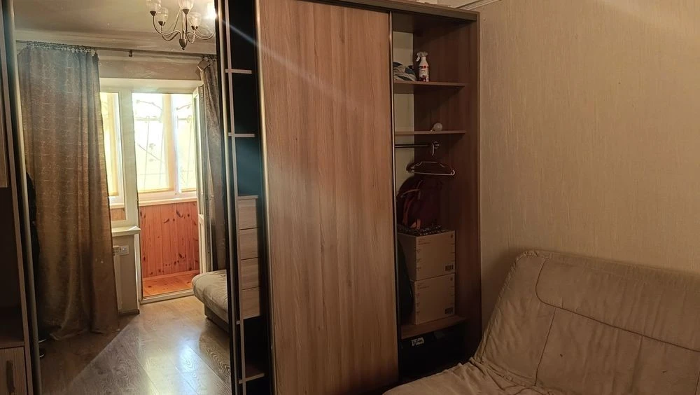 Здається 1но к. кв Виноград Європейського Союзу ТРЦ Ретровіл