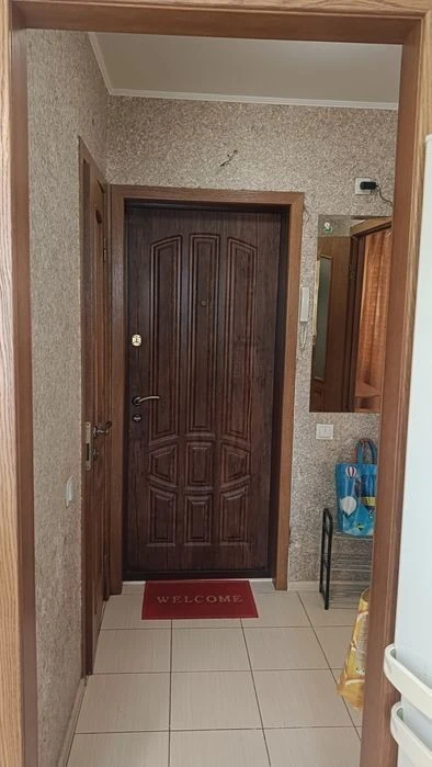 Здається 1но к. кв Виноград Європейського Союзу ТРЦ Ретровіл