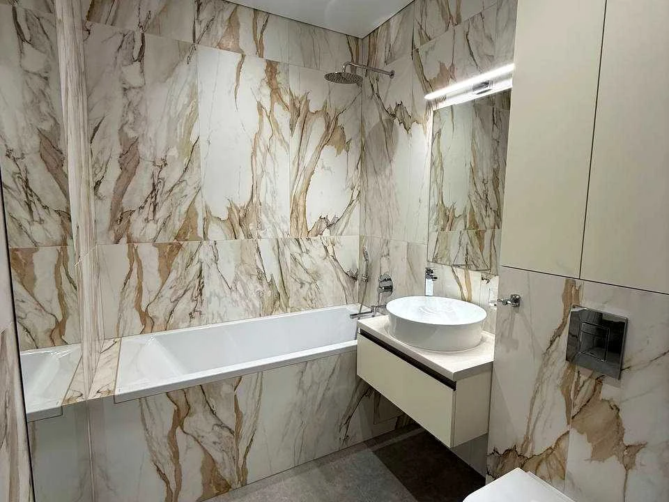 Apartment. Dnipro, Zoryany Blvd.