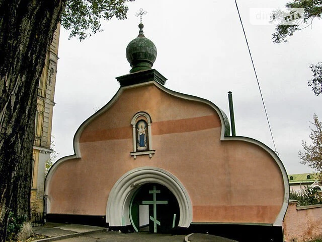 Здам в оренду кімнату на пров. Варязький 7/11 довгостроково