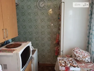 Здам в оренду кімнату на бул. Жуля Верна 13А довгостроково •