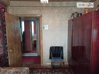 Здам в оренду кімнату на бул. Жуля Верна 13А довгостроково •