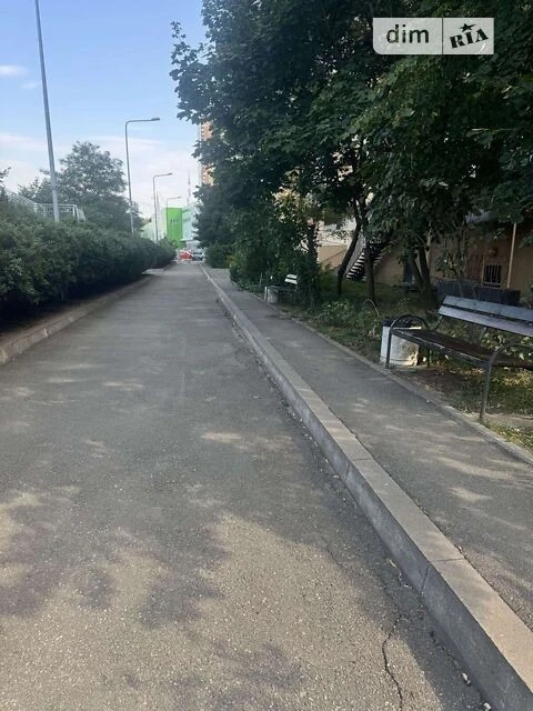 Довготривала оренда 1к квартири на вул. Саперно-Слобідська 2