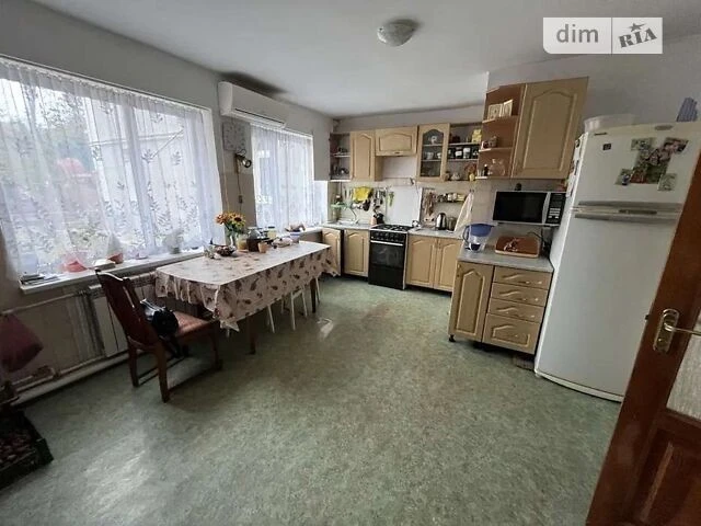 Здам в оренду кімнату на вул. Білицька довгостроково • ID 33