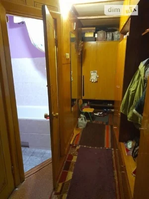 Здам в оренду кімнату на пров. Старокиївський 5 довгостроков