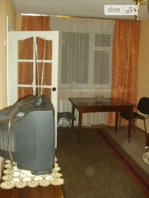 Довготривала оренда 1к квартири на вул. Івана Дзюби 12А • ID