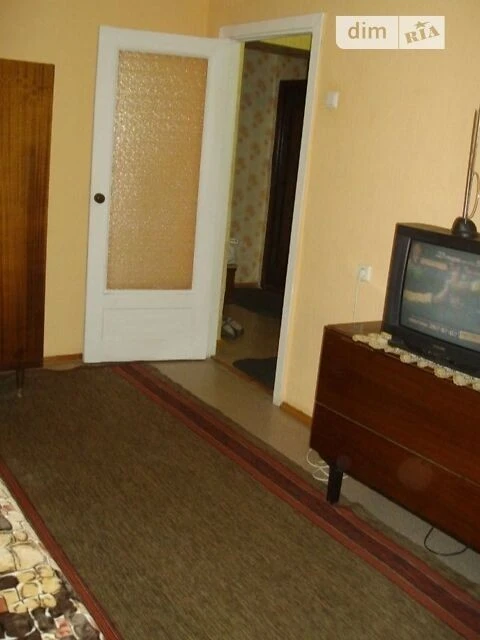 Довготривала оренда 1к квартири на вул. Івана Дзюби 12А • ID