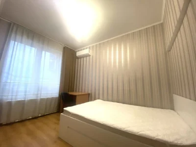 Здам в оренду 2к квартиру м. Шулявська, вул. Гетьмана 1