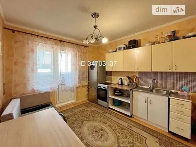 Довготривала оренда 1к квартири на вул. Милославська 4 • ID