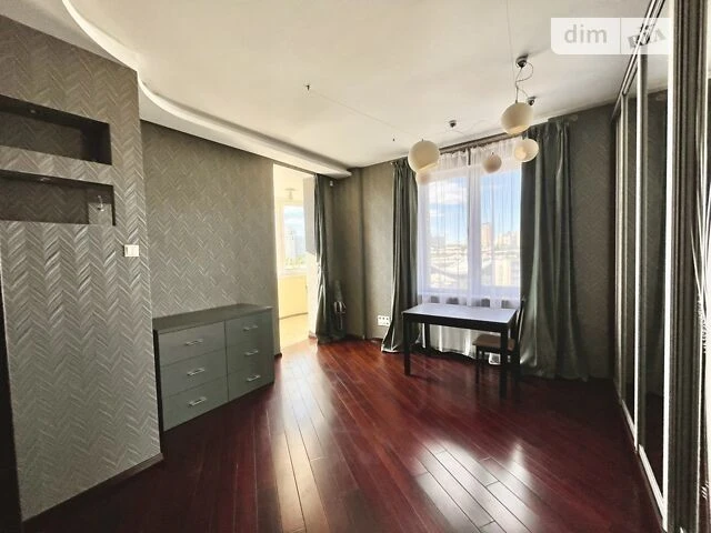 3к кв. 118кв. Автономне живлення Deye /м. Звіринецька/ Печер