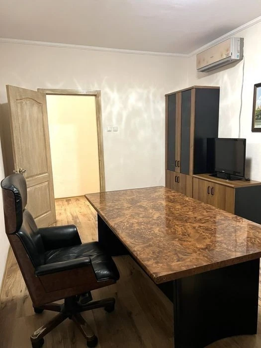 Оренда 3к квартири на вул. Срібнокільська 1, Позняки