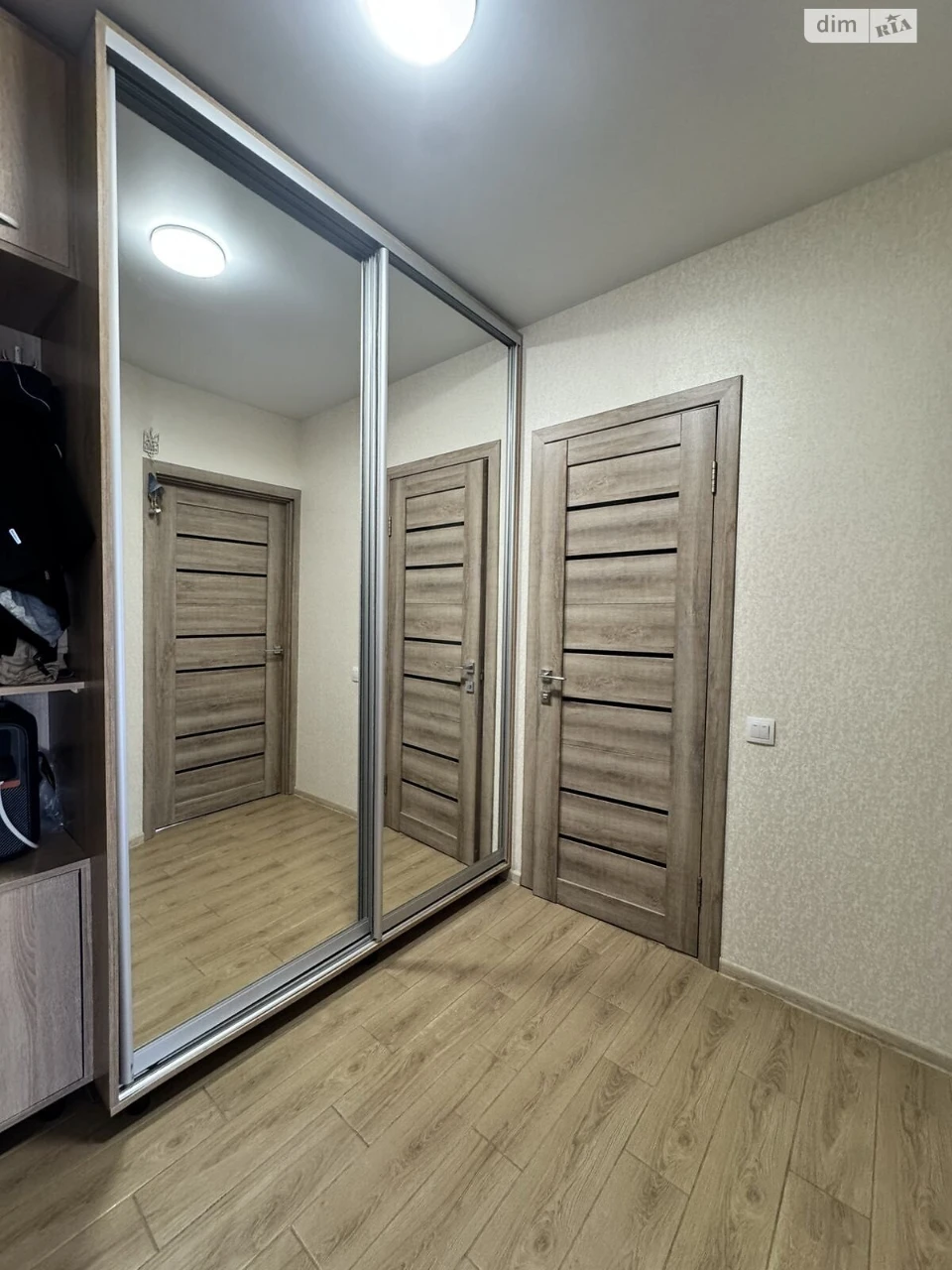 Продаж Квартира Озерна