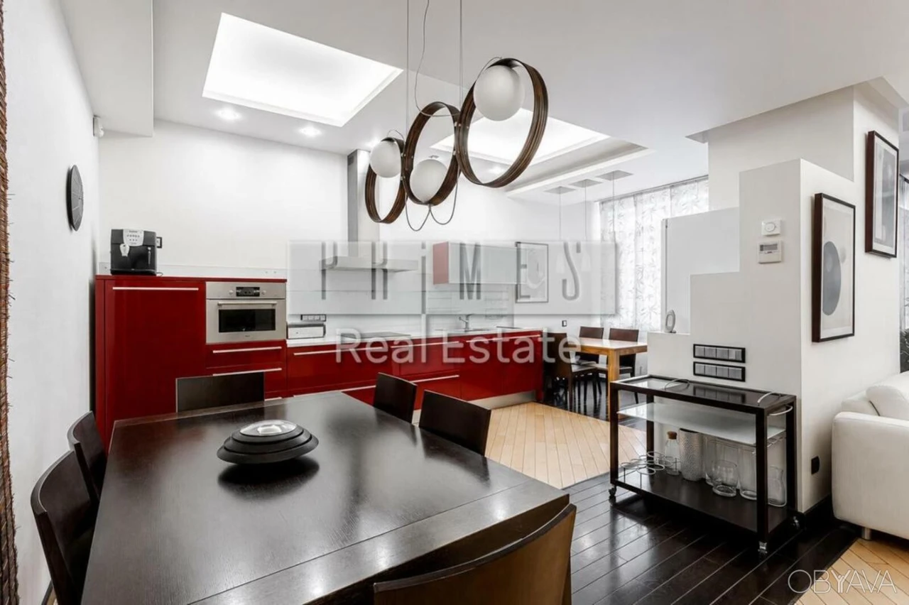 4-комнатная квартира, 166 кв.м