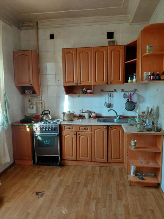 Selling a 2-room apartment in Vostochny
