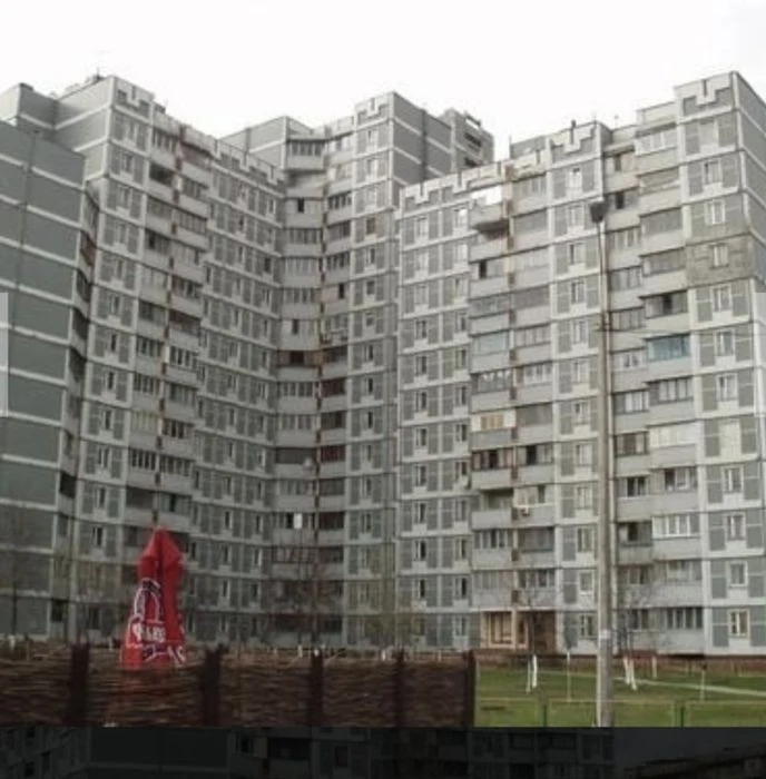 2 кімнатна квартира Йорданська 1а, метро Оболонь та Почайна