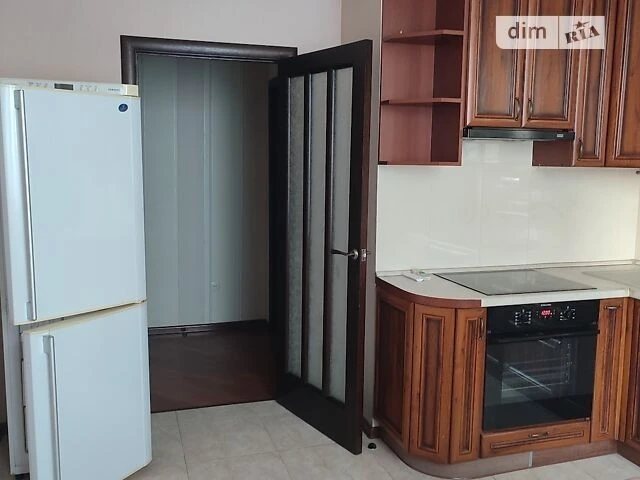 Довготривала оренда 2к квартири на вул. Олени Пчілки 5 • ID
