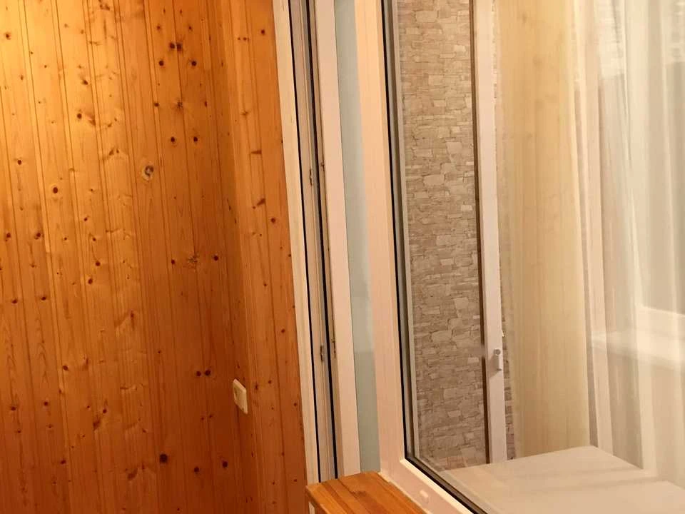 Квартира. Київ, Анни Ахматової вул.