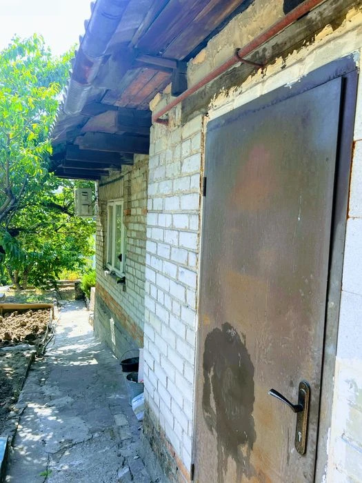 Продажа дома и гостиной дом ул.Ивана Сошенко