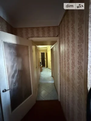 Здам в оренду кімнату на вул. Ореста Левицького довгостроков