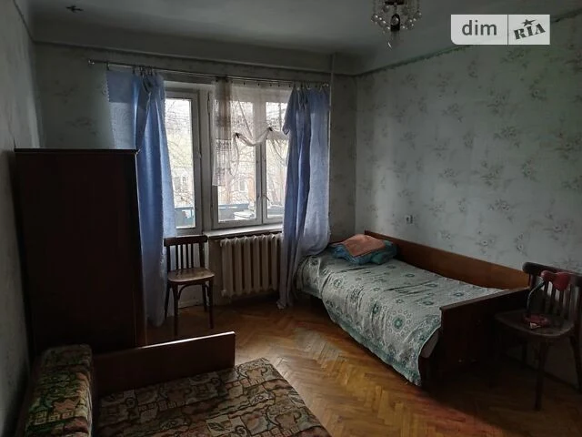 Здам в оренду кімнату на вул. Івана Їжакевича довгостроково