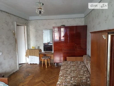 Здам в оренду кімнату на вул. Івана Їжакевича довгостроково