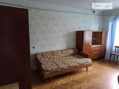 Здам в оренду кімнату на вул. Івана Їжакевича довгостроково