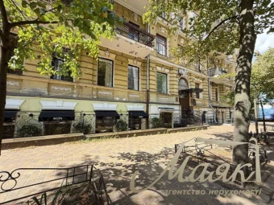 Без% Аренда апартаментов в центре города, ул. Лютеранская 7/